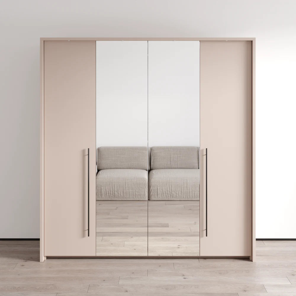 Savana Wardrobe